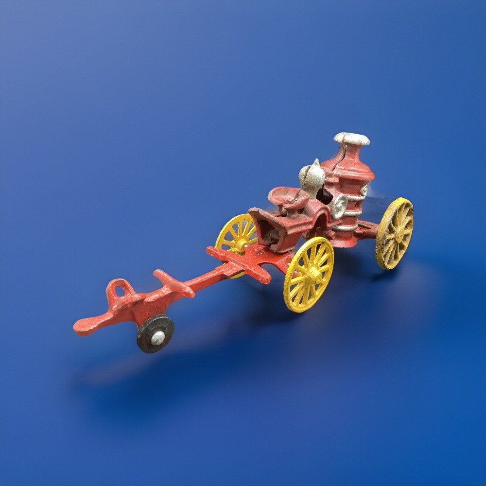 VTG Die Cast Heavy Fire Pumper Wagon- Fire Truck Child's Toy- No Horses- As Is
